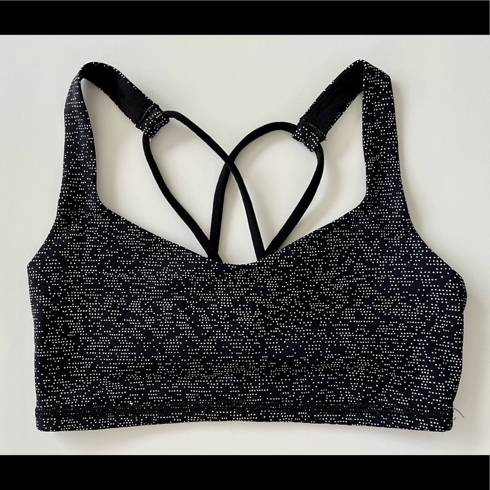 Lululemon sports bra